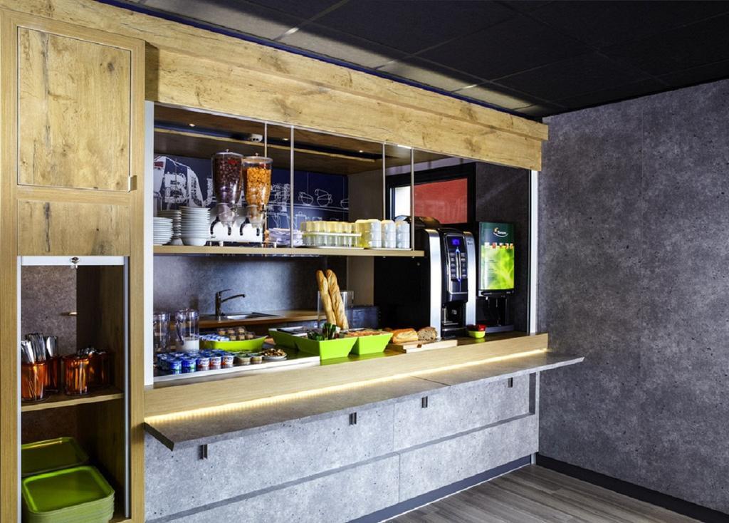 Ibis Budget Brignoles Provence Екстериор снимка